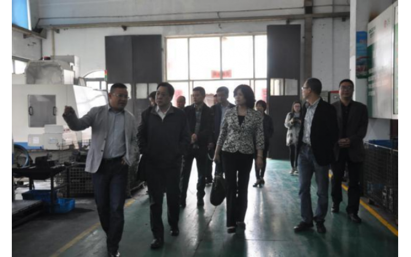 加强业内交流 推动互信合作 集团领导走访标准股份同行企业